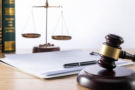 离婚时4个月大宝宝的抚养权、抚养费和探视权怎么判？