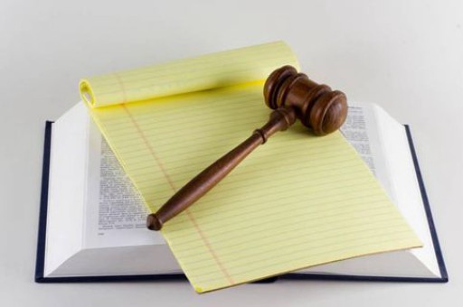 不小心把别人的车刮了怎么办