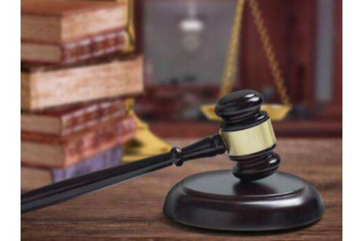 停路边被撞了谁全责