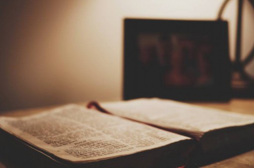 右转与直行电动车相撞谁责任