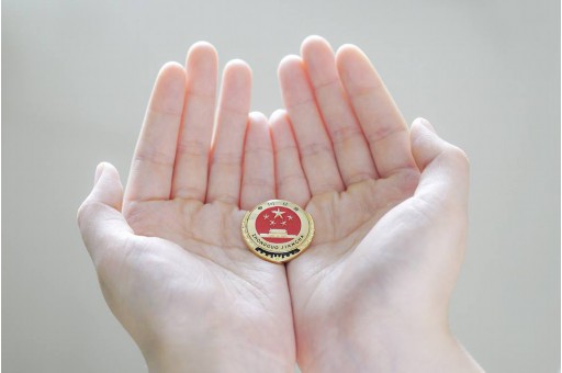 正常行驶行人突然冲出责任怎么认定