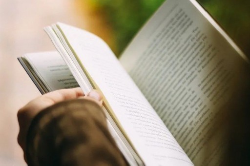 宝宝六个月女方提出离婚，抚养权怎么分配及孩子心理会受影响吗？