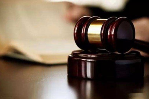 孩子刚满月离婚时抚养权一般判给谁？法律依据和例外情况