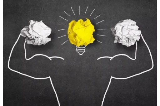 离婚后出车祸，赔偿金应该支付给谁？